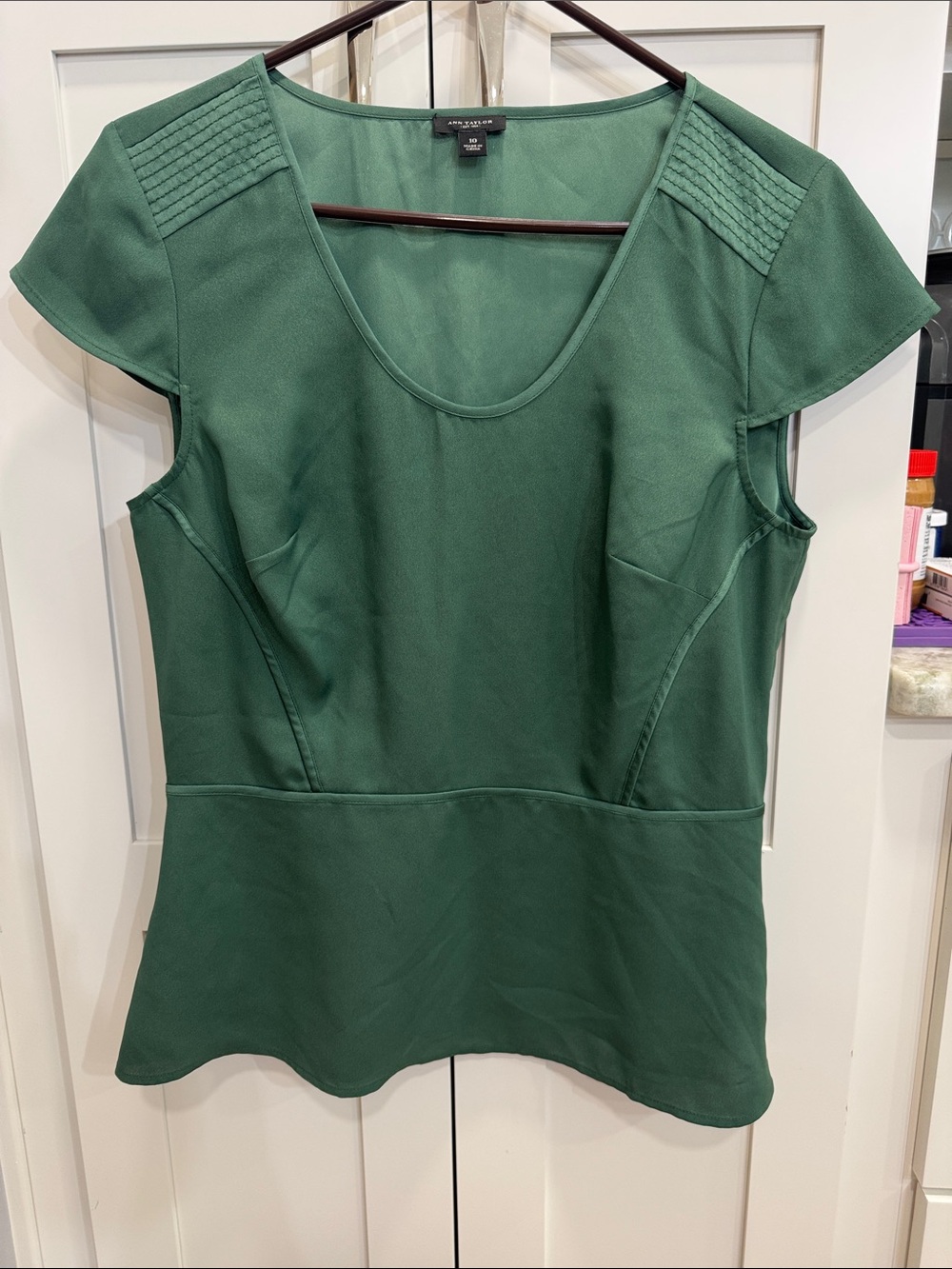Ann Taylor Forest Green Cap Sleeve Peplum Top